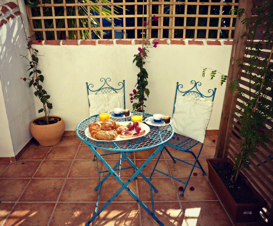 Villa Breeze Boutique Guest Rooms, Marbella Sitio de Calahonda Εξωτερικό φωτογραφία