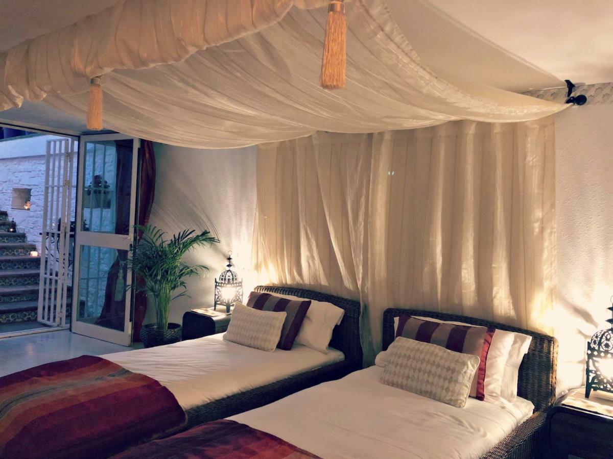 Villa Breeze Boutique Guest Rooms, Marbella Sitio de Calahonda Εξωτερικό φωτογραφία